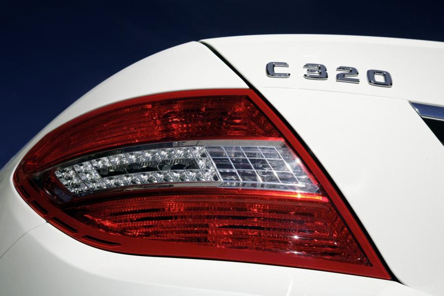  Mercedes-Benz C-Class 2007 года  (фото 45 из 413)